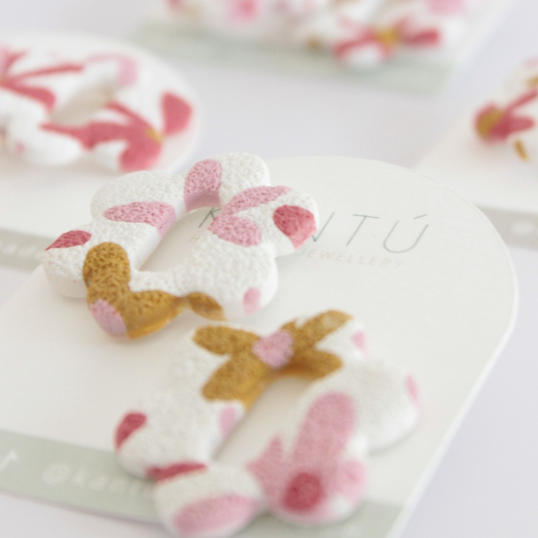 Pendientes Lola