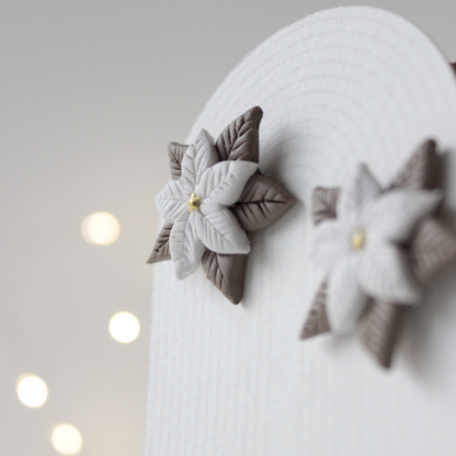 Pendientes de Flor de Pascua