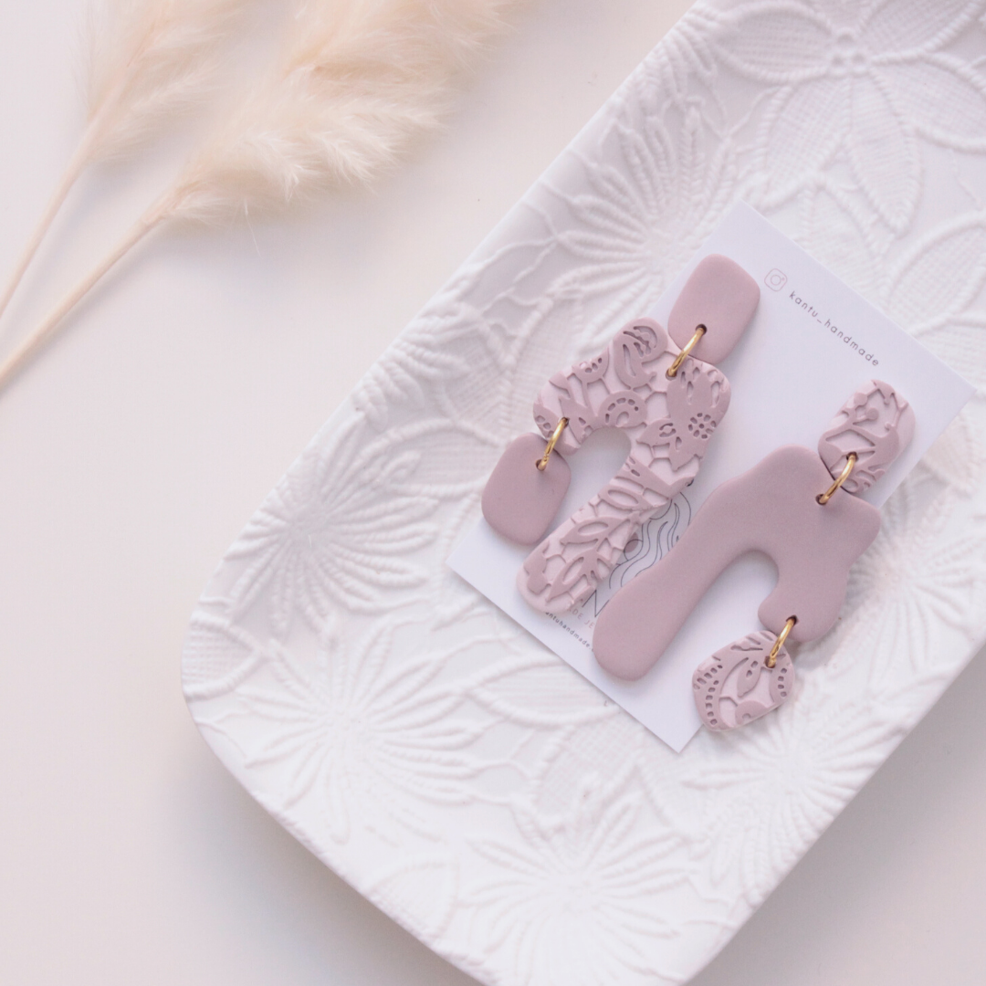Pendientes Lucy