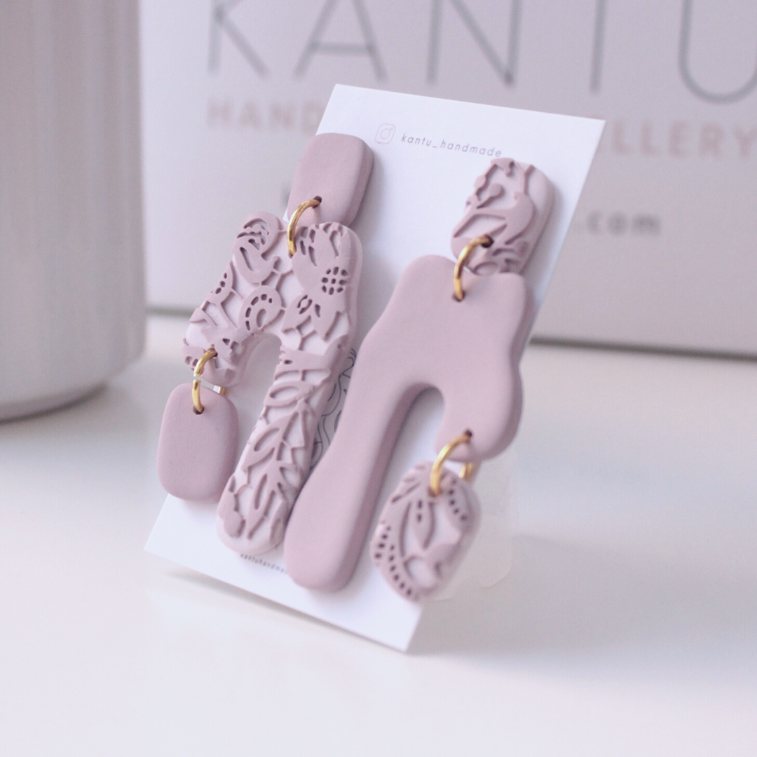 Pendientes Lucy